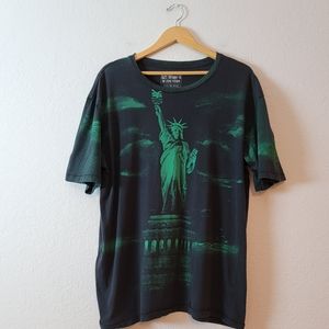 Vintage Y2K New York City Green Black Mall Goth Grunge Skate Tshirt Zoo York